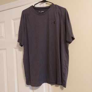 Mens Under Armour T Shirt XL